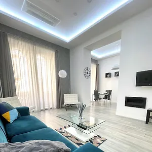 Duomo Platinum , נאפולי איטליה