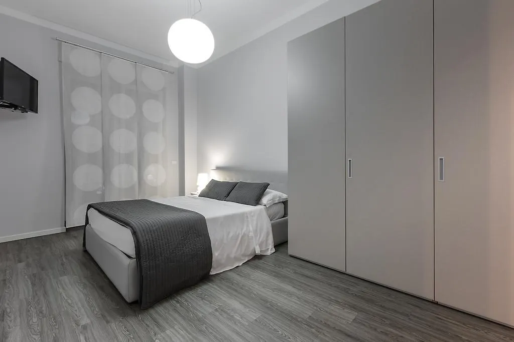 Aparthotel Studio Inn De Angeli Milan