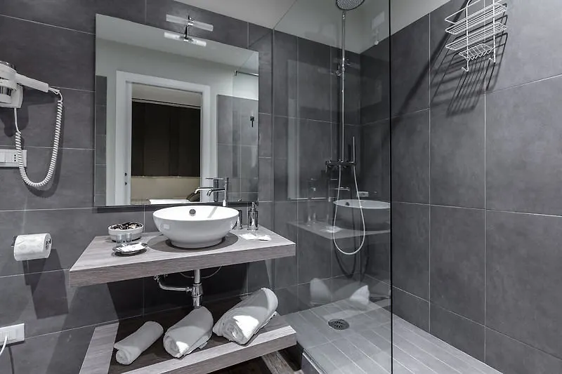 Studio Inn De Angeli Milan Aparthotel